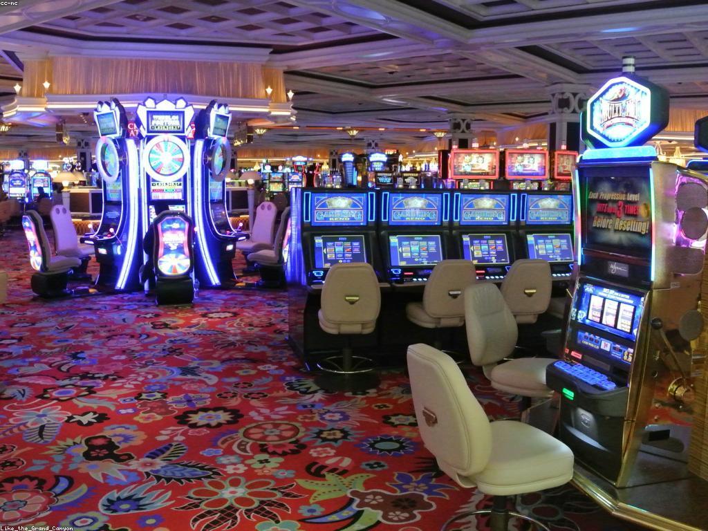 ក្បួននិងយុទ្ធសាស្ត្រសម្រាប់ការបង្វិលដំណឹង Game Slot